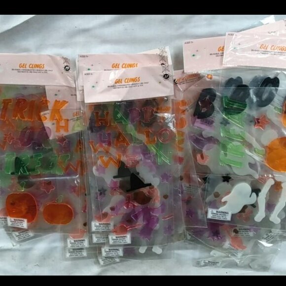 30 packs Halloween Gel Clings assorted - Picture 1 of 4